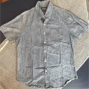 Bonobos chambray micro dot short sleeve button down small